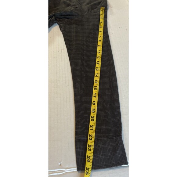 Van Heusen Shirt Men’s M 15-15 1/2 Brown Plaid Button Up Long Sleeve 60% Cotton - Picture 8 of 9